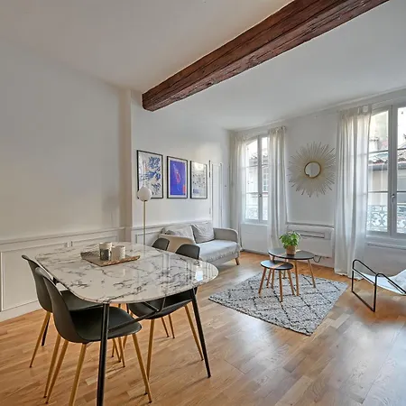 Apartment Le Madaloca - Ac Clim - Wifi - Hypercentre Avignon